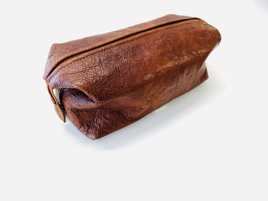 Rugged Hide Christopher Brandy Toiletries Bag