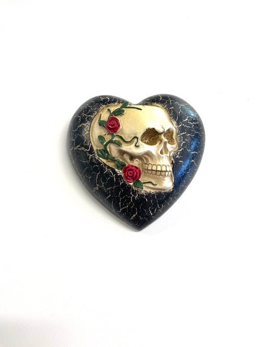 Skull Decorative heart